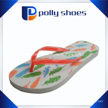 Nouvelle mode plume Womens Flip Flops plage Sandales plates